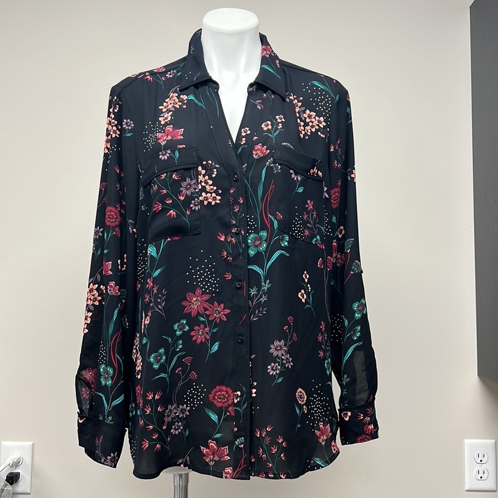Candies XL Black Floral Lightweight Button Up